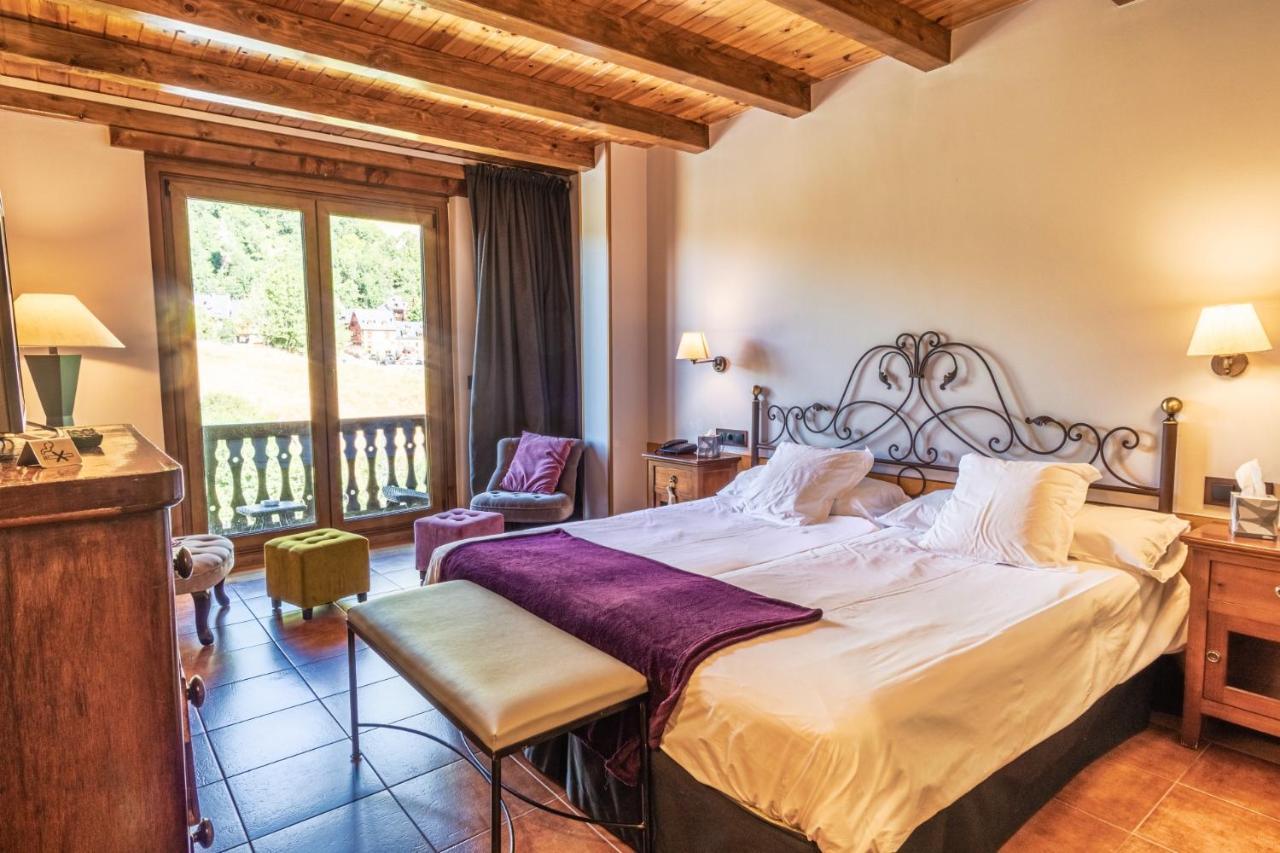 Mauberme Mountain Boutique Hotel Salardú Exteriér fotografie