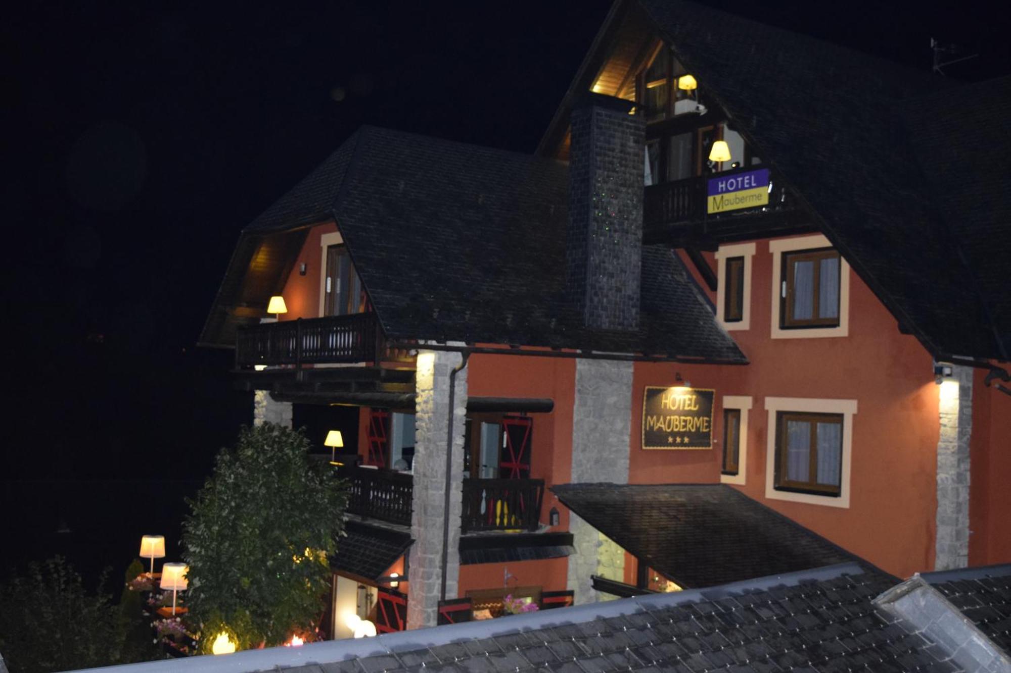 Mauberme Mountain Boutique Hotel Salardú Exteriér fotografie