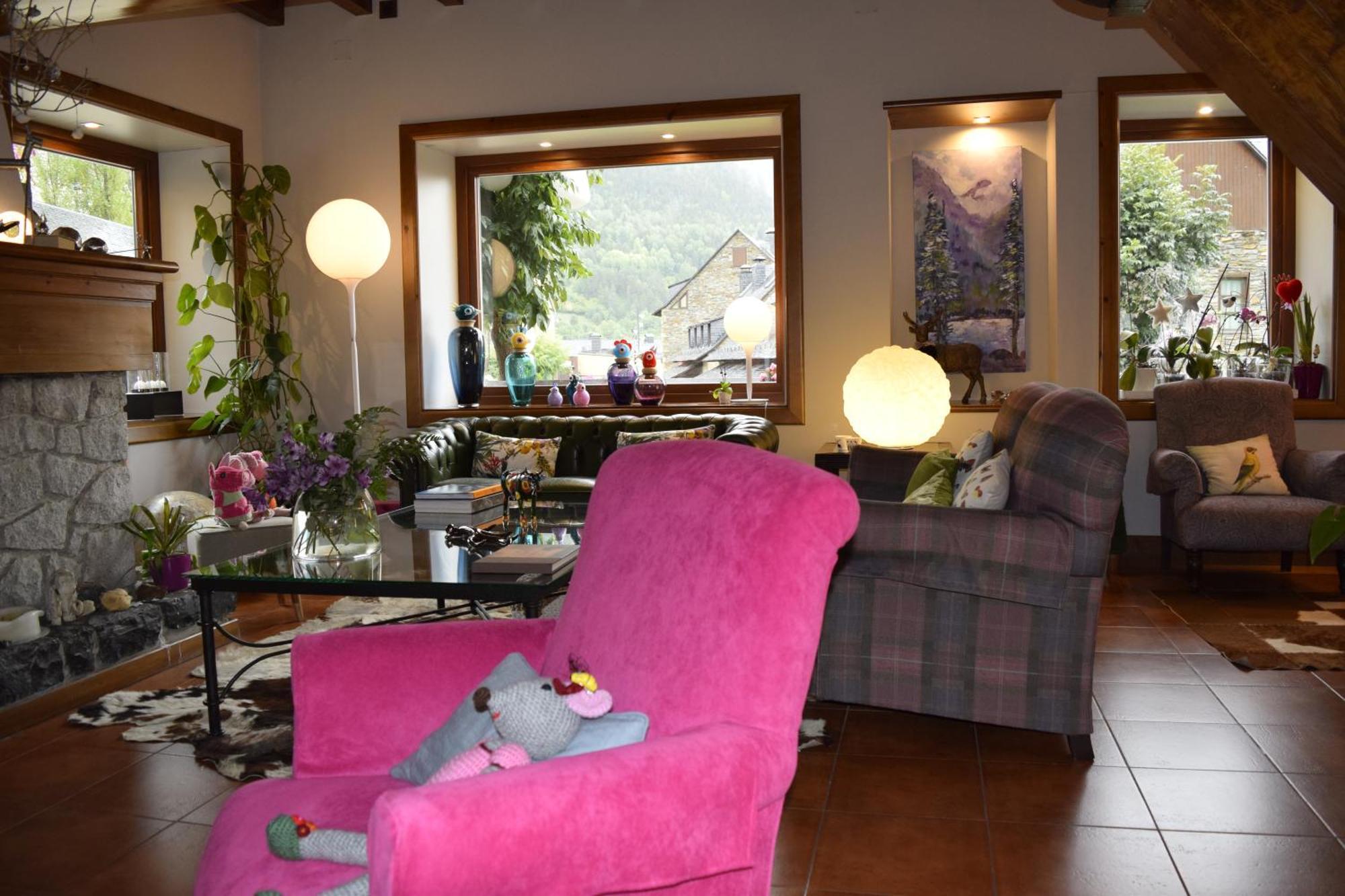 Mauberme Mountain Boutique Hotel Salardú Exteriér fotografie